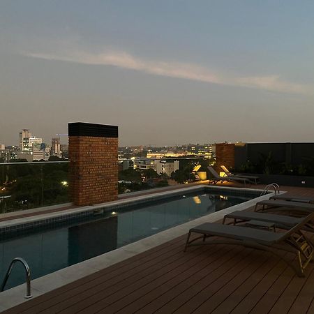 Apartmán Cerca De Shopping Mariscal Lopez Asunción Exteriér fotografie